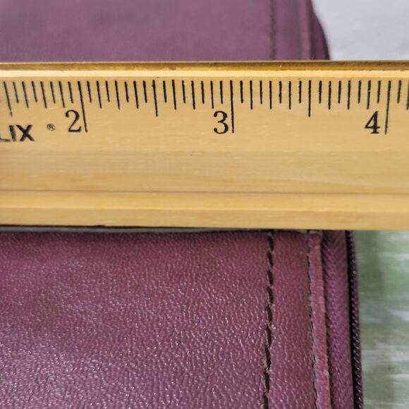 Vtg Relic Brand Est 1992 Zip Around Wallet Clutch Organizer Burgandy - Picture 8 of 9